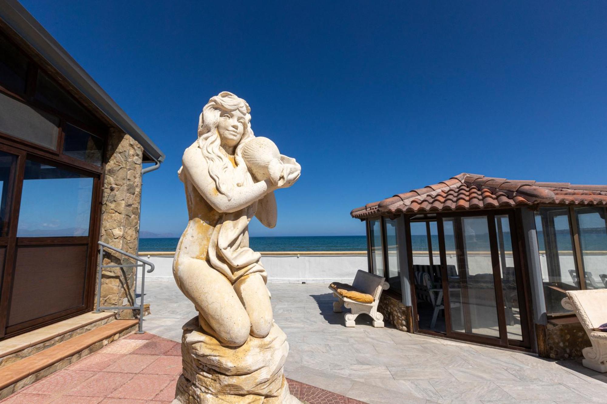 Casa Vacanza Barbera - In Riva Al Mare Villa Trappeto  Exterior foto